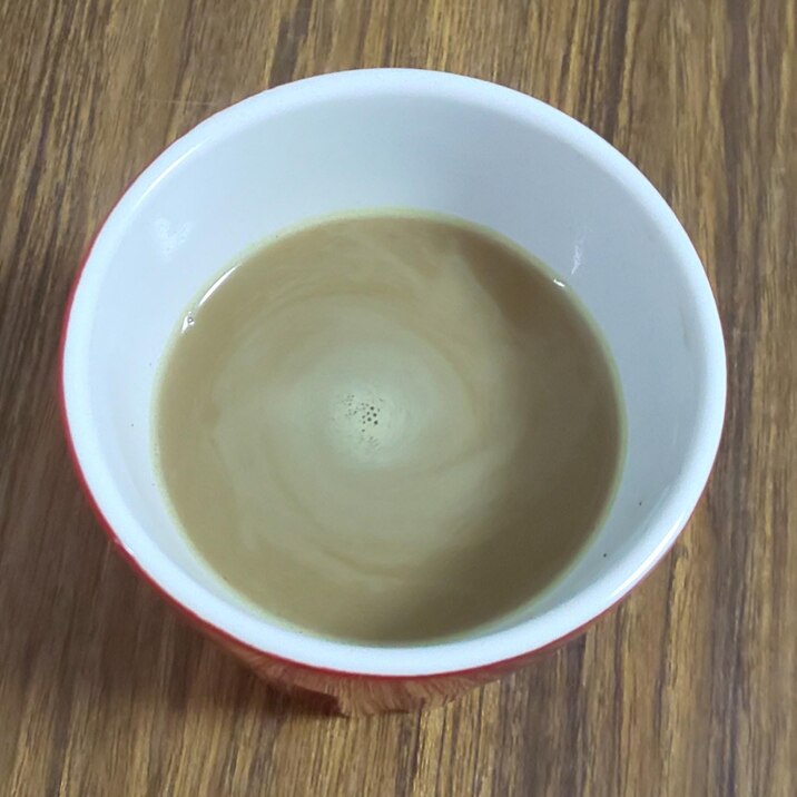 抹茶のカフェオレ